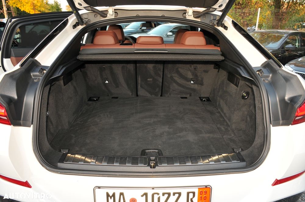 BMW X6 - 32