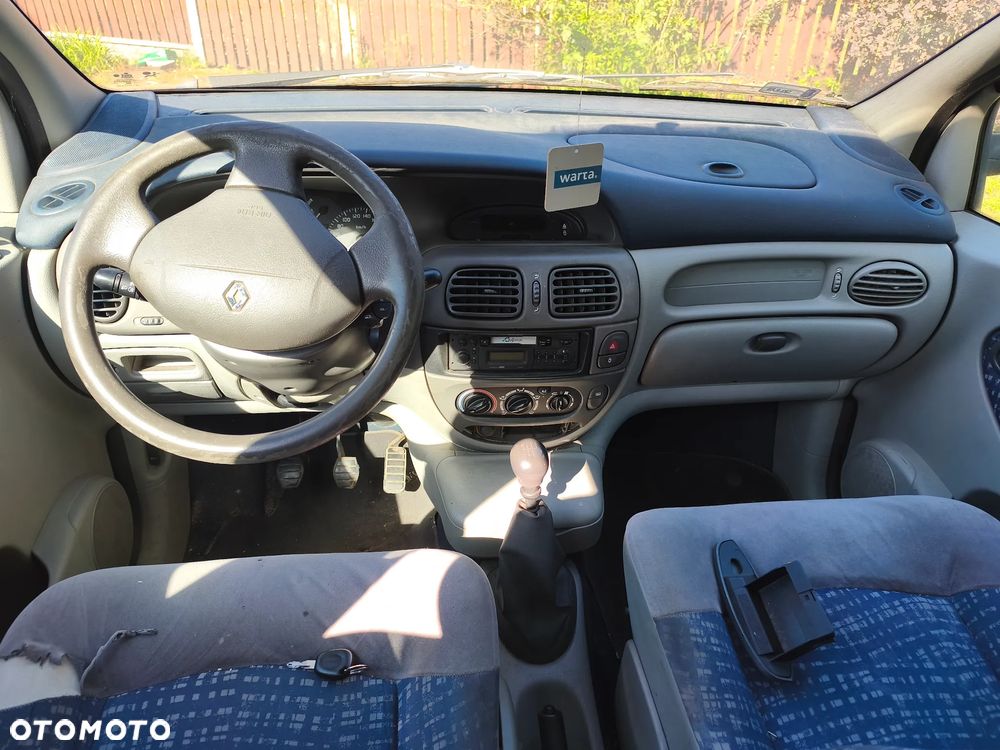Renault Scenic Megane 1.4 RN 16V - 5
