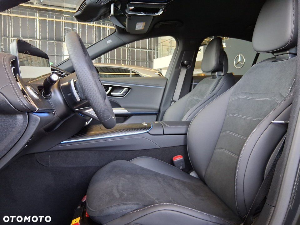 Mercedes-Benz Klasa E - 4