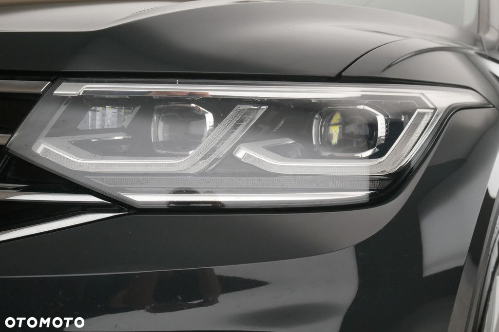 Volkswagen Tiguan - 13