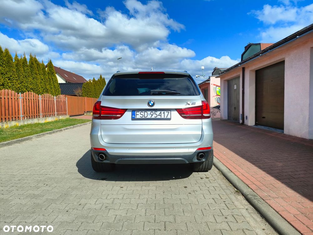 BMW X5 xDrive30d Sport-Aut - 33