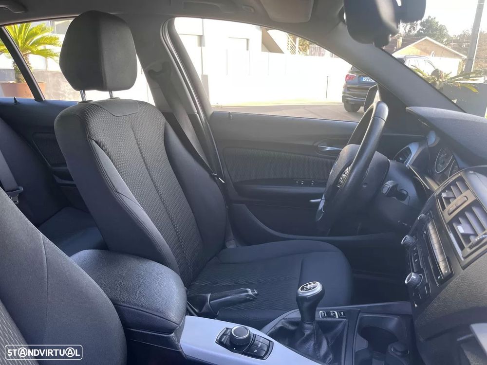 BMW 120 d Sport Line - 49