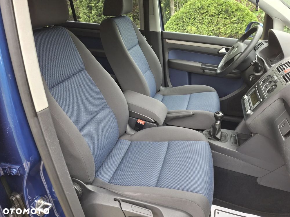 Volkswagen Touran 1.6 Basis - 18