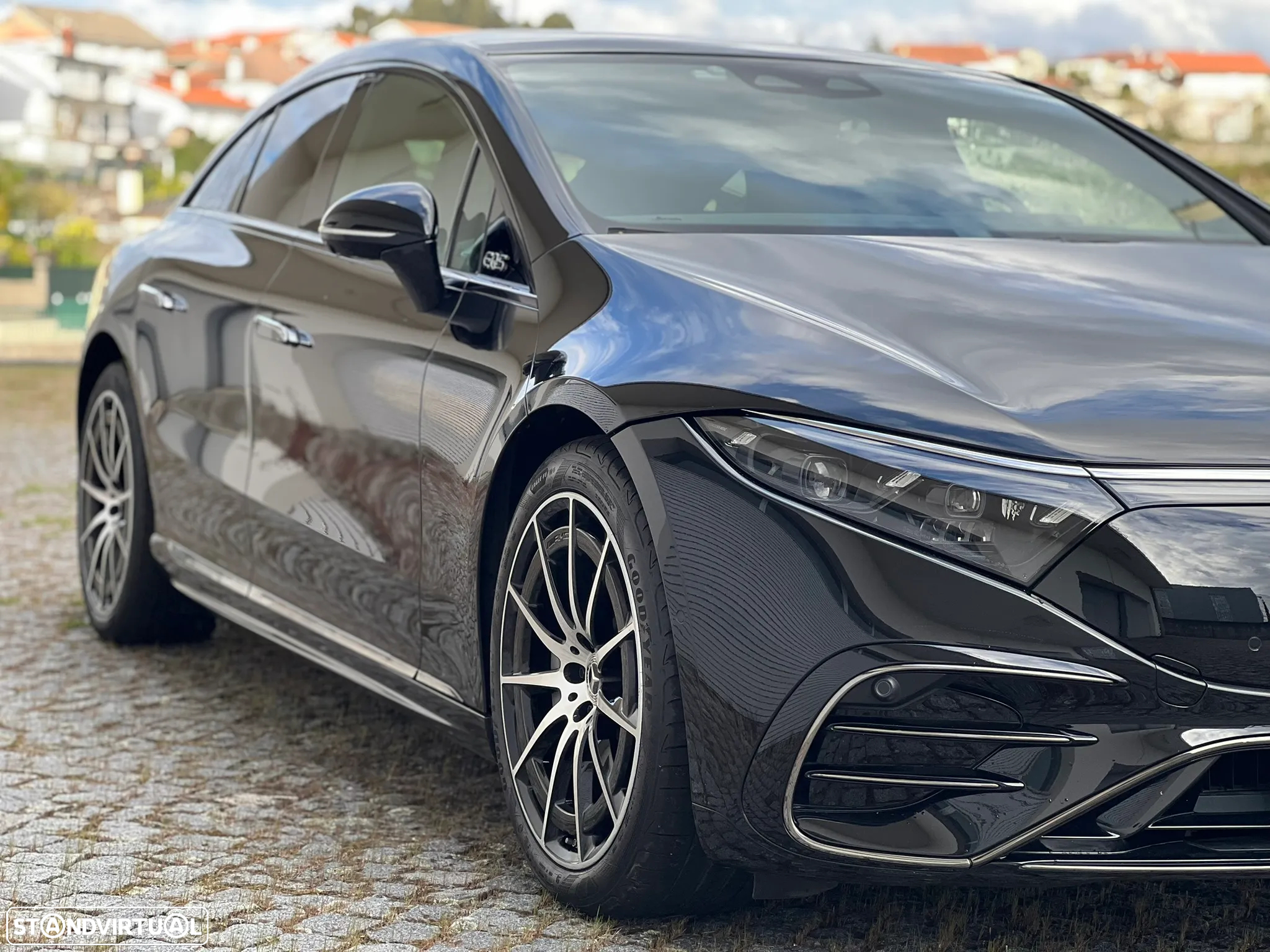 Mercedes-Benz EQS 450+ AMG Line - 16