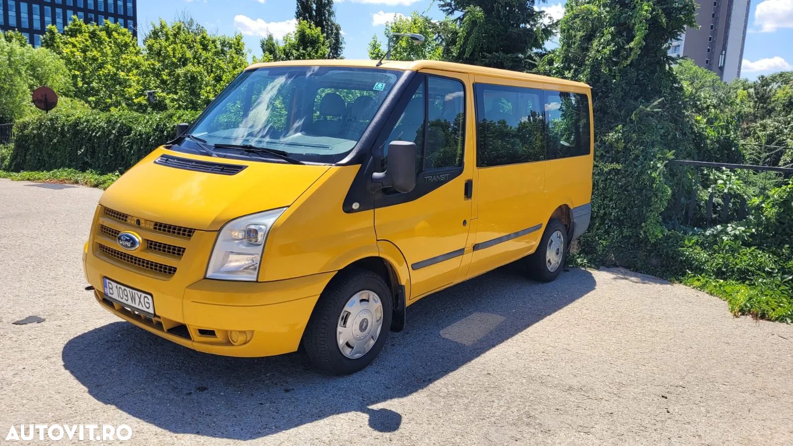 Ford Transit 300 K TDCi Pkw Basis - 1