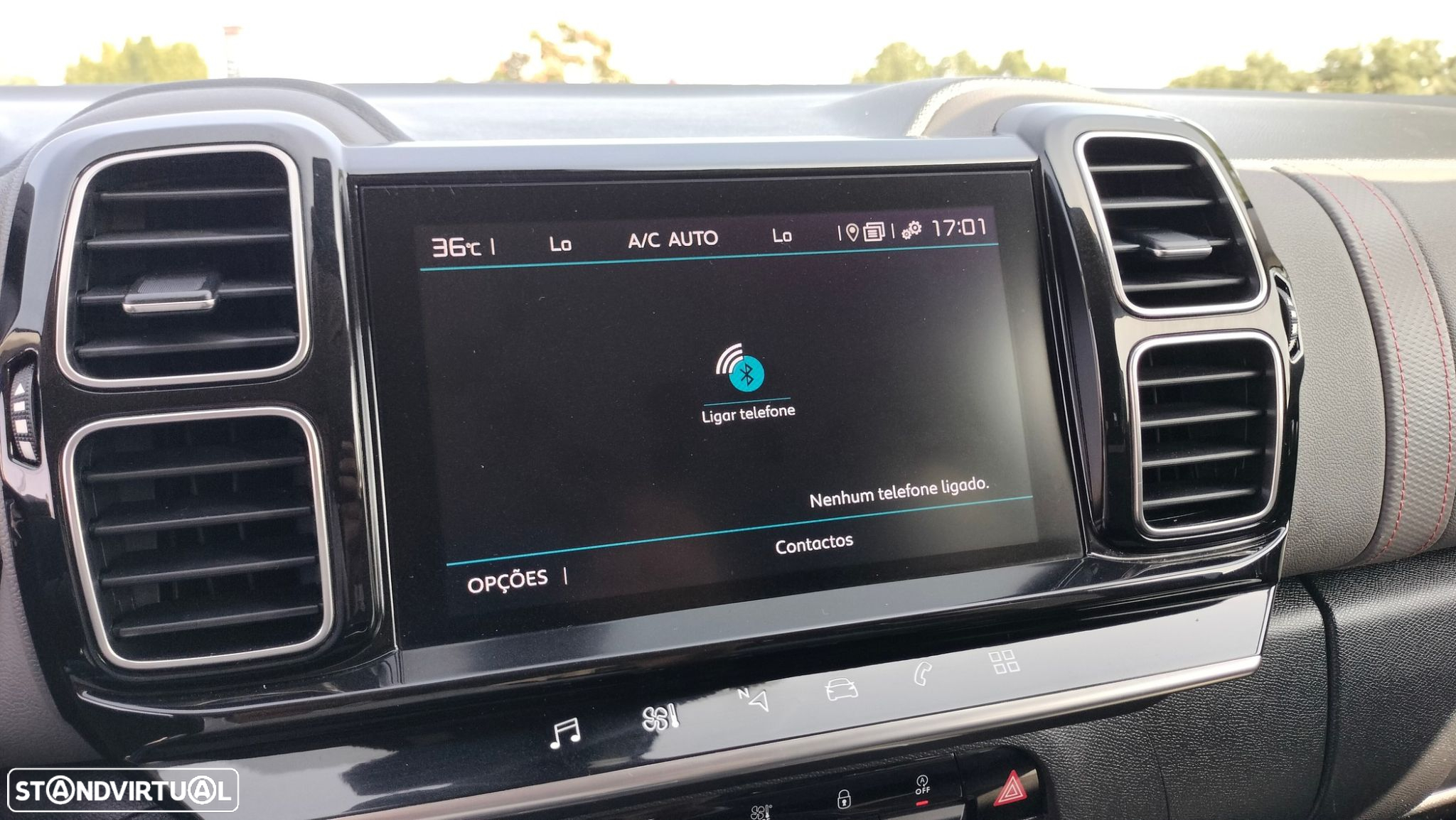Citroën C5 Aircross 1.5 BlueHDi Shine J19 - 26