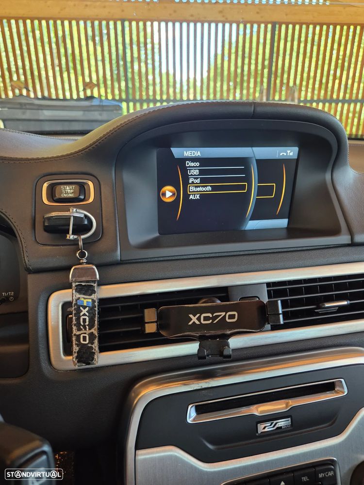 Volvo XC 70 D5 AWD Black Edition - 23