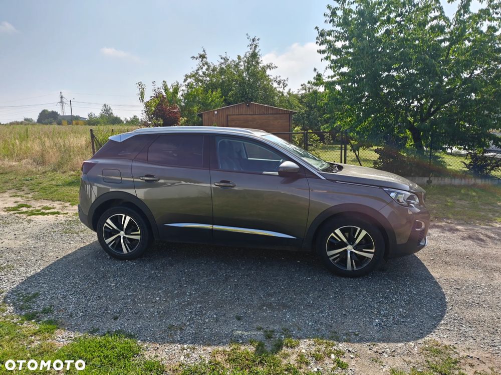 Peugeot 3008 1.2 PureTech Allure S&S EAT8 - 4