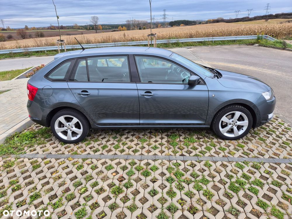 Skoda RAPID 1.2 TSI Ambition - 6