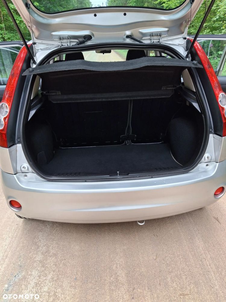 Ford Fiesta - 19