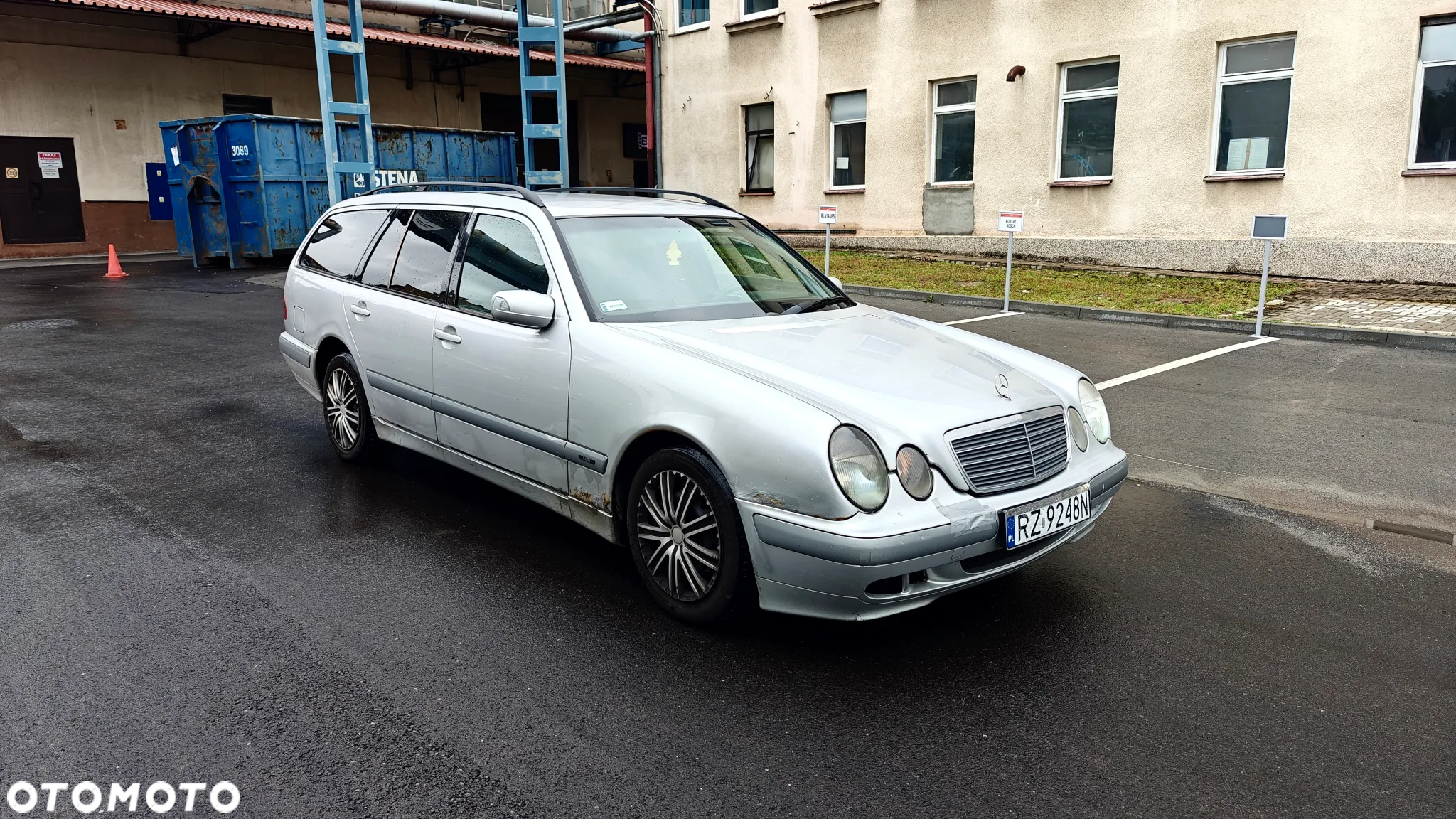Mercedes-Benz Klasa E - 2