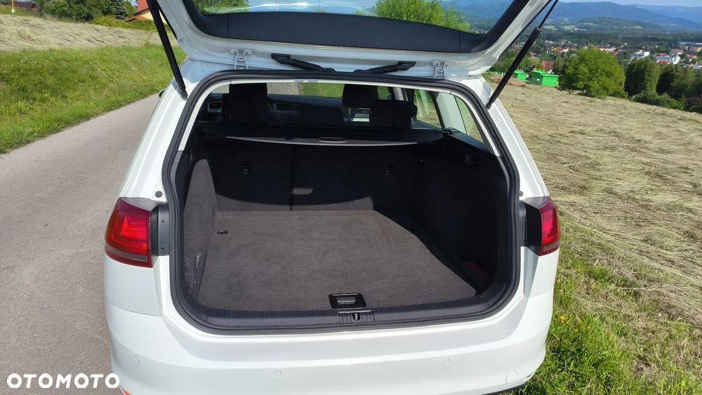 Volkswagen Golf Variant 1.6 TDI BlueMotion Comfortline - 9