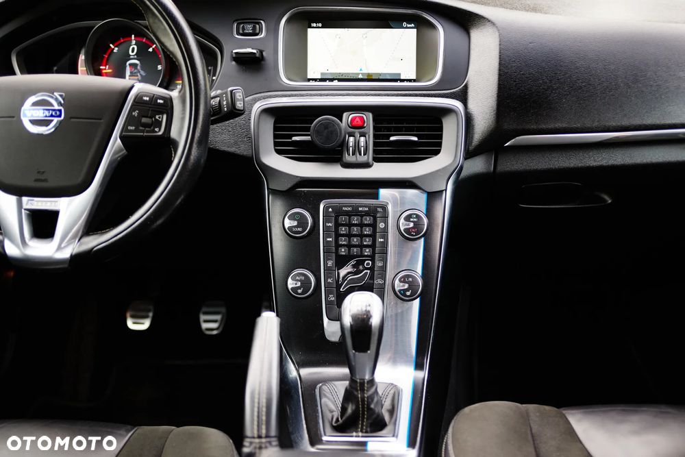 Volvo V40 D2 RDesign - 20