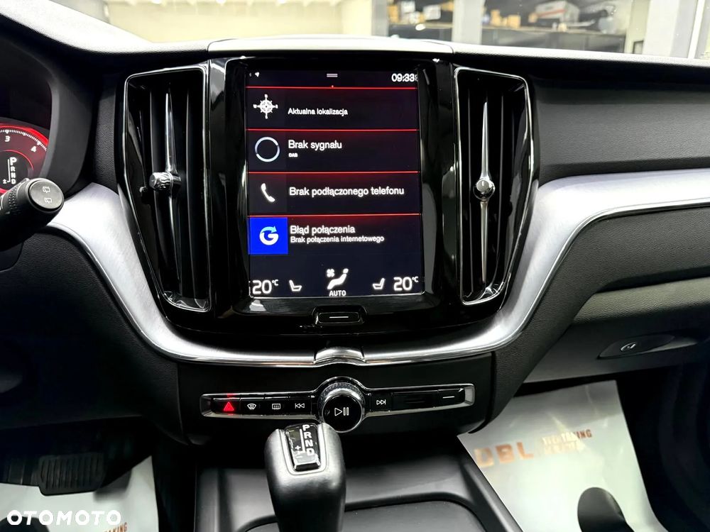 Volvo XC 60 D4 Momentum - 18
