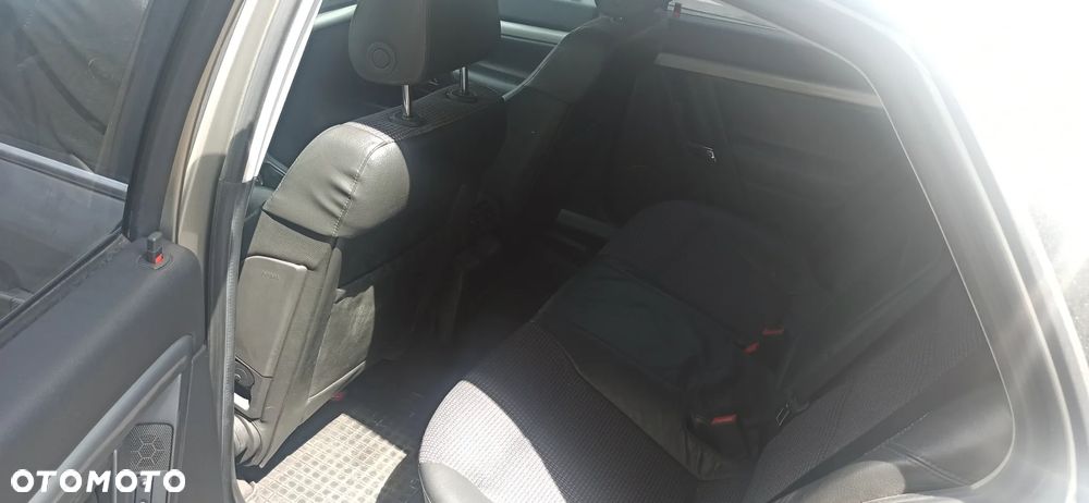 Opel Vectra 1.8 GTS - 14