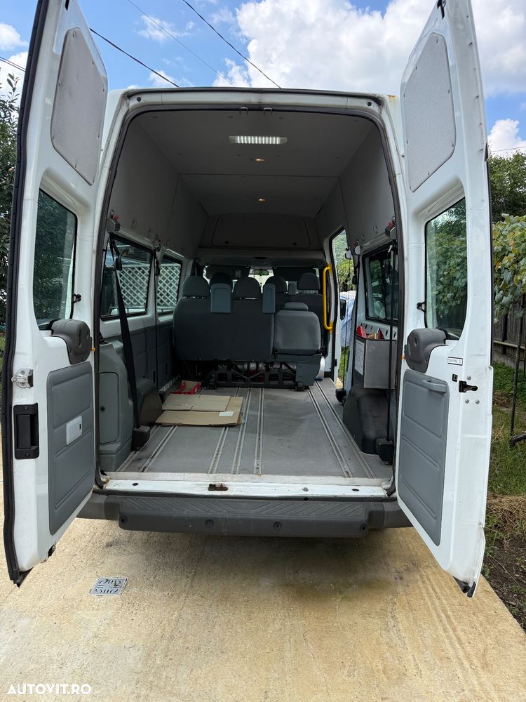 Ford Transit - 7