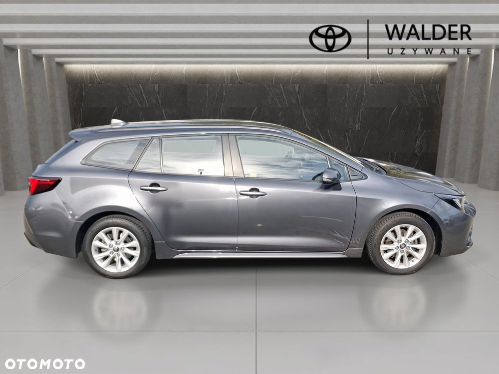 Toyota Corolla 1.8 Hybrid Comfort - 4