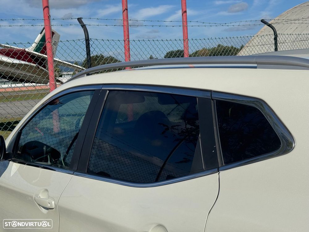Nissan Qashqai 1.5 dCi N-Connecta J18+Led - 45