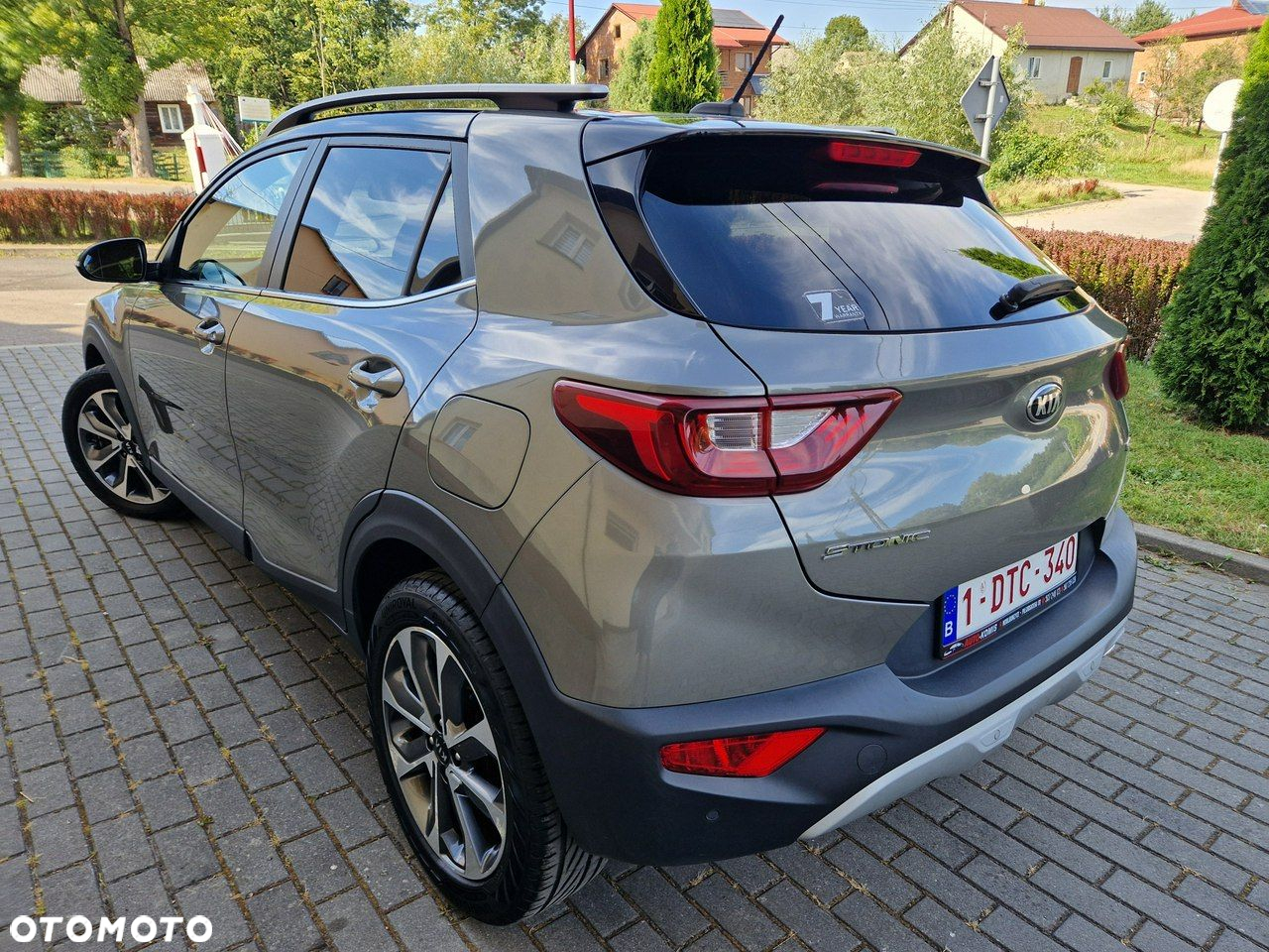 Kia Stonic - 5