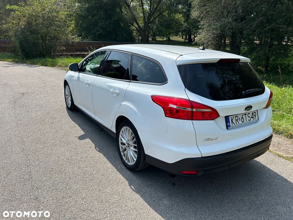 Ford Focus - 12