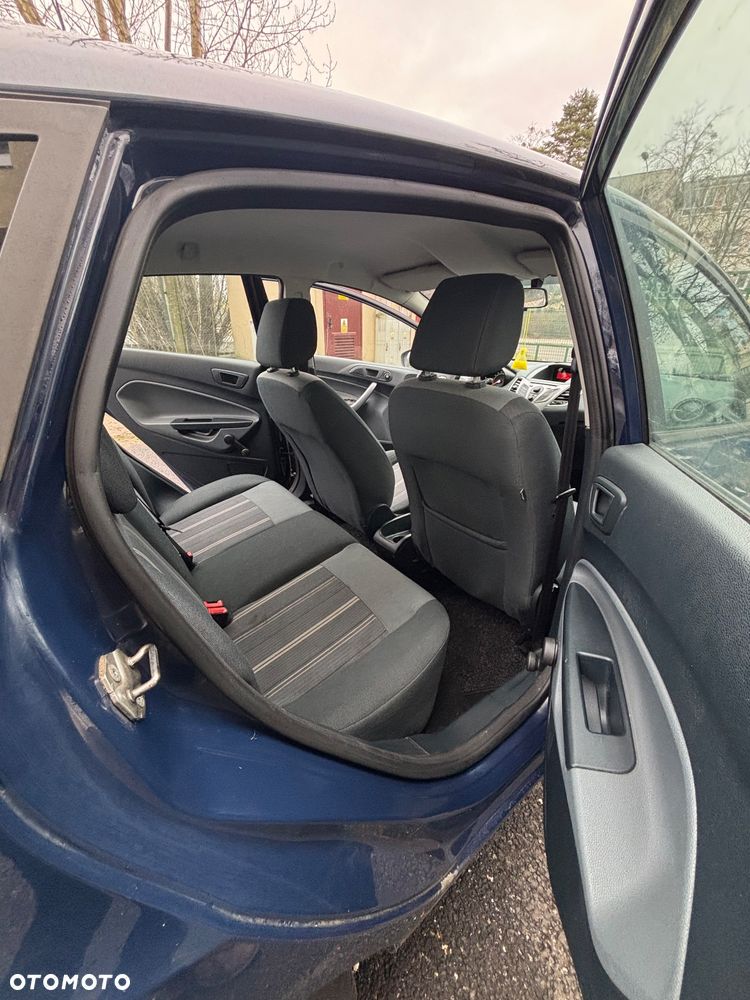 Ford Fiesta - 13