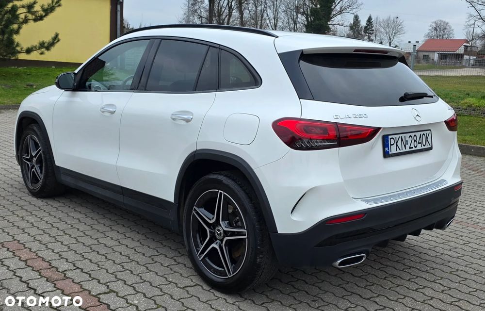 Mercedes-Benz GLA 250 4Matic 8G-DCT Edition AMG Line - 8