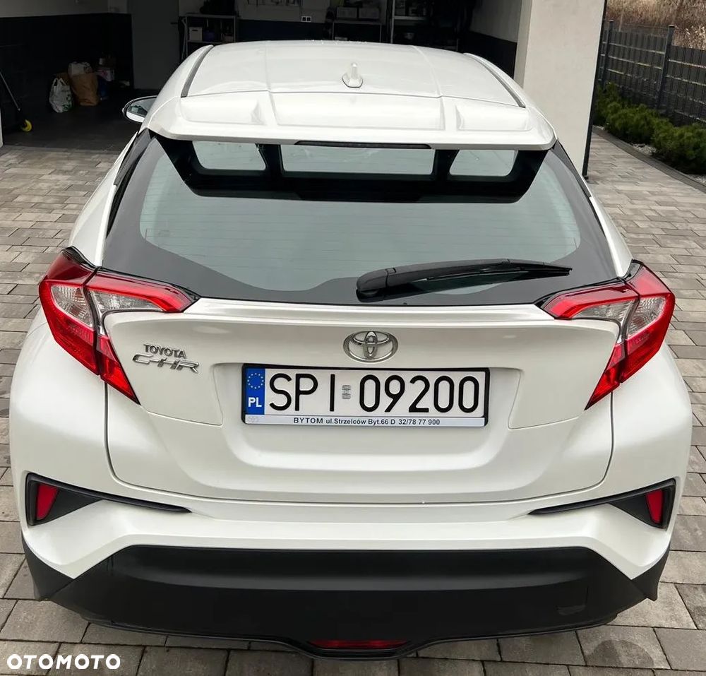 Toyota C-HR - 9