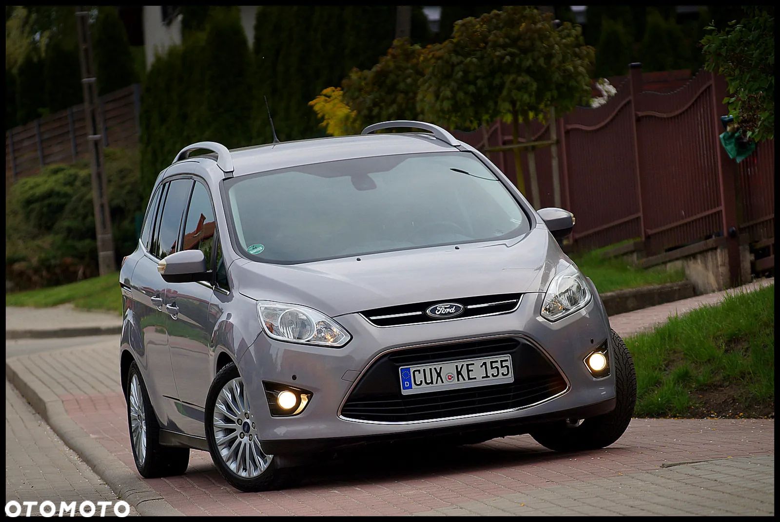 Ford Grand C-MAX 1.6 TDCi Titanium - 1