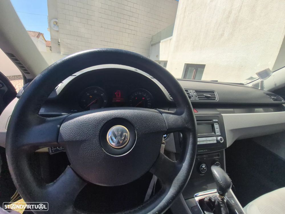VW Passat Variant 1.9 TDI Confortline - 11