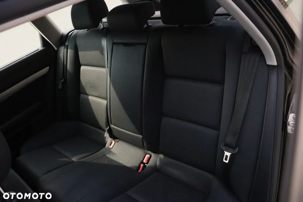 Audi A6 Avant 2.0 TDI - 25