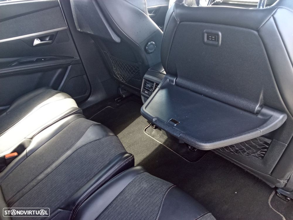 Peugeot 5008 1.5 BlueHDi GT Line - 30