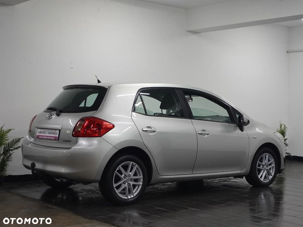 Toyota Auris 1.6 VVT-i Luna - 10