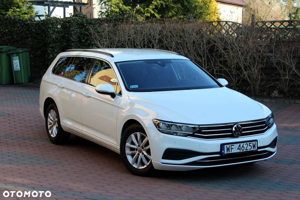 Volkswagen Passat 1.5 TSI EVO Elegance DSG - 2