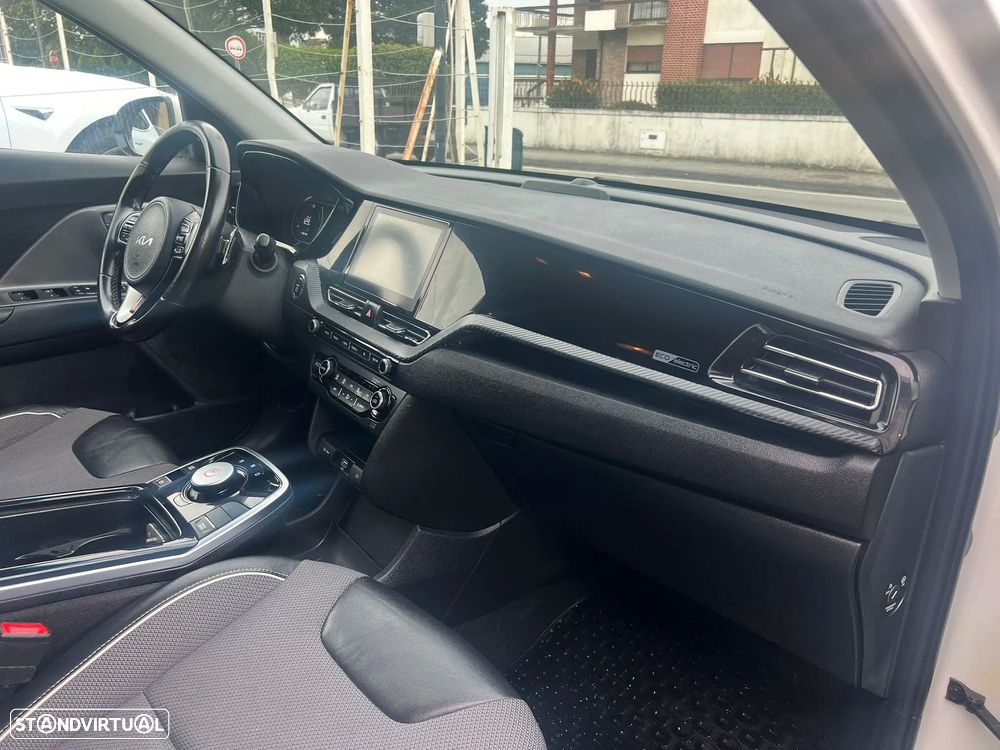 Kia e-Niro Vision - 8