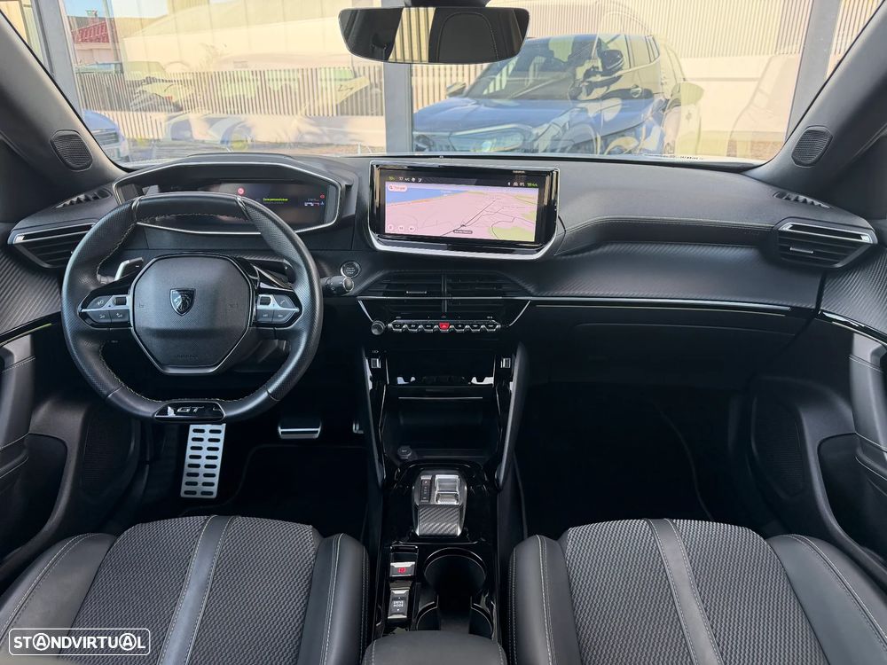 Peugeot 2008 1.2 PureTech GT EAT8 - 19