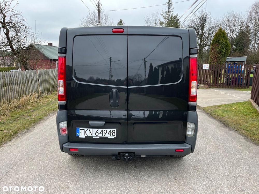 Renault TRAFIC - 24