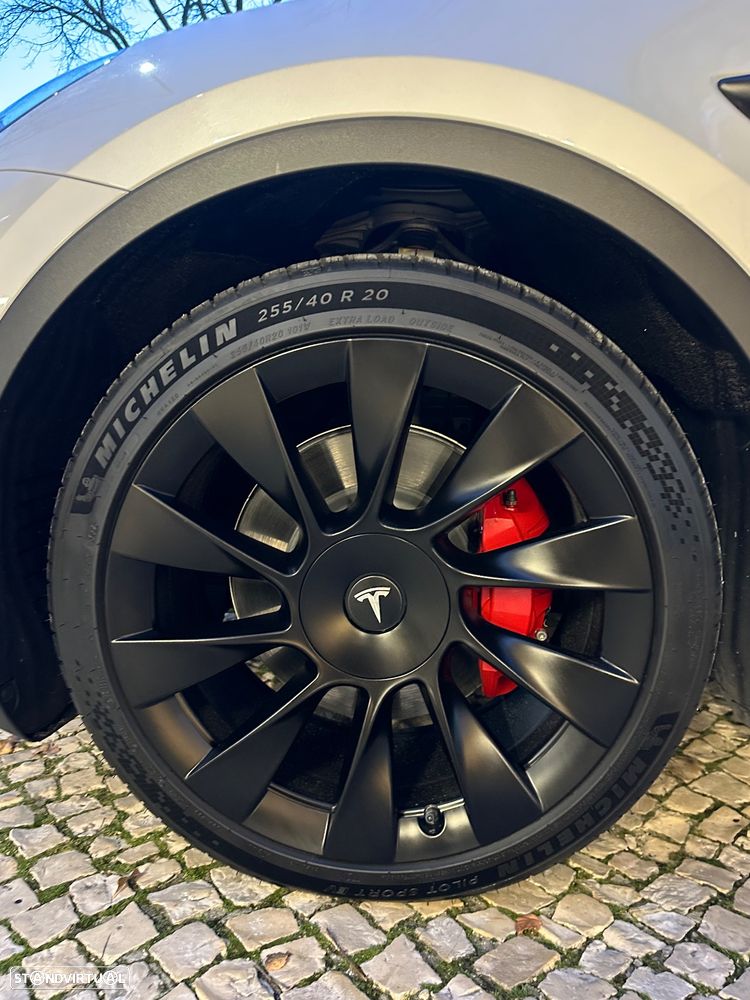 Tesla Model Y Long Range Tração Integral - 8