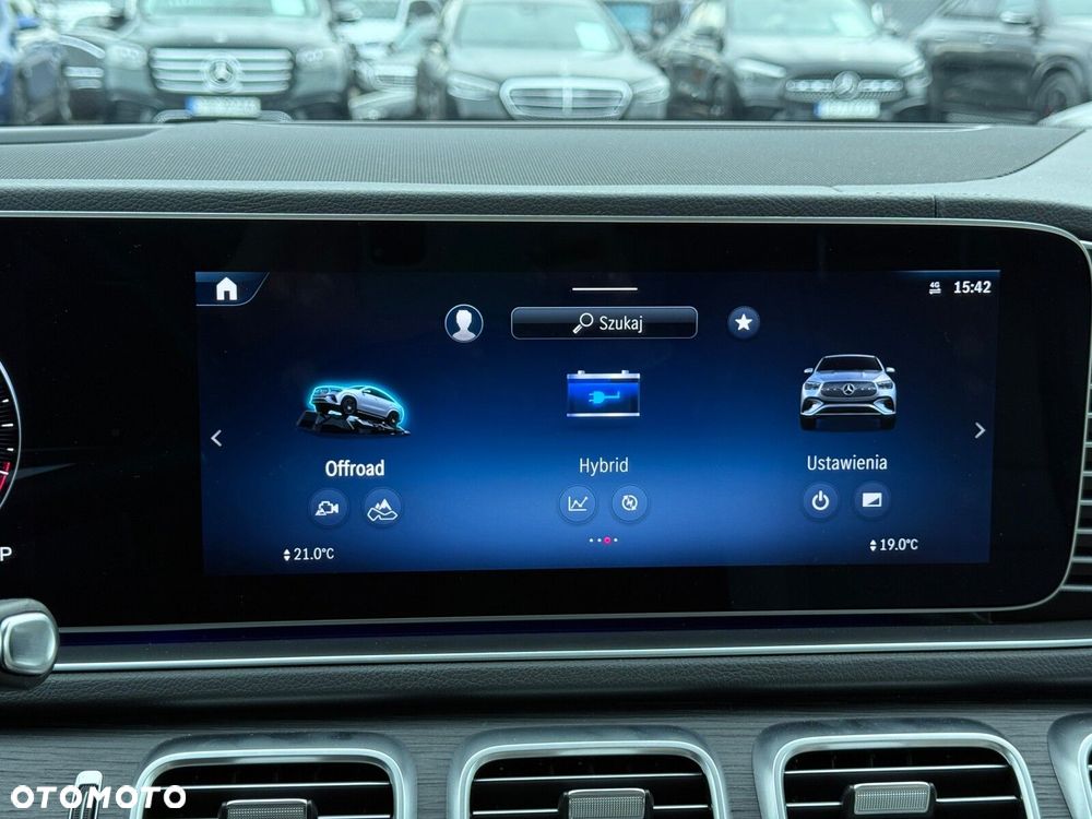 Mercedes-Benz GLE - 23