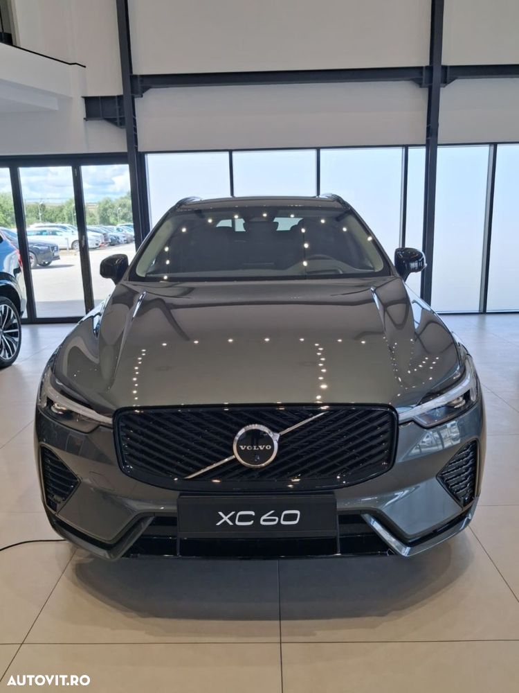 Volvo XC 60 T8 AWD AT PHEV Ultra Dark - 10
