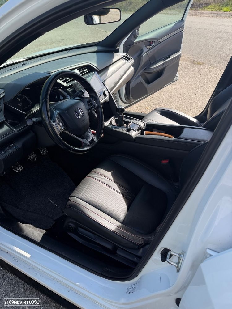 Honda Civic 1.0 i-VTEC Turbo Dynamic Limited Edition - 9