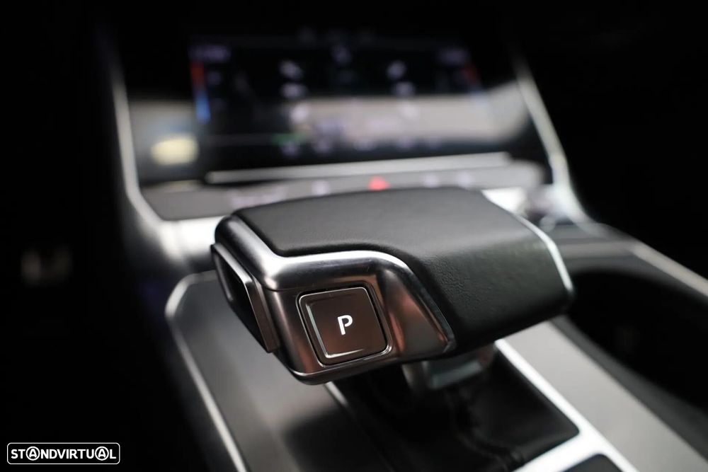 Audi A6 Avant 40 TDI S line S tronic - 40