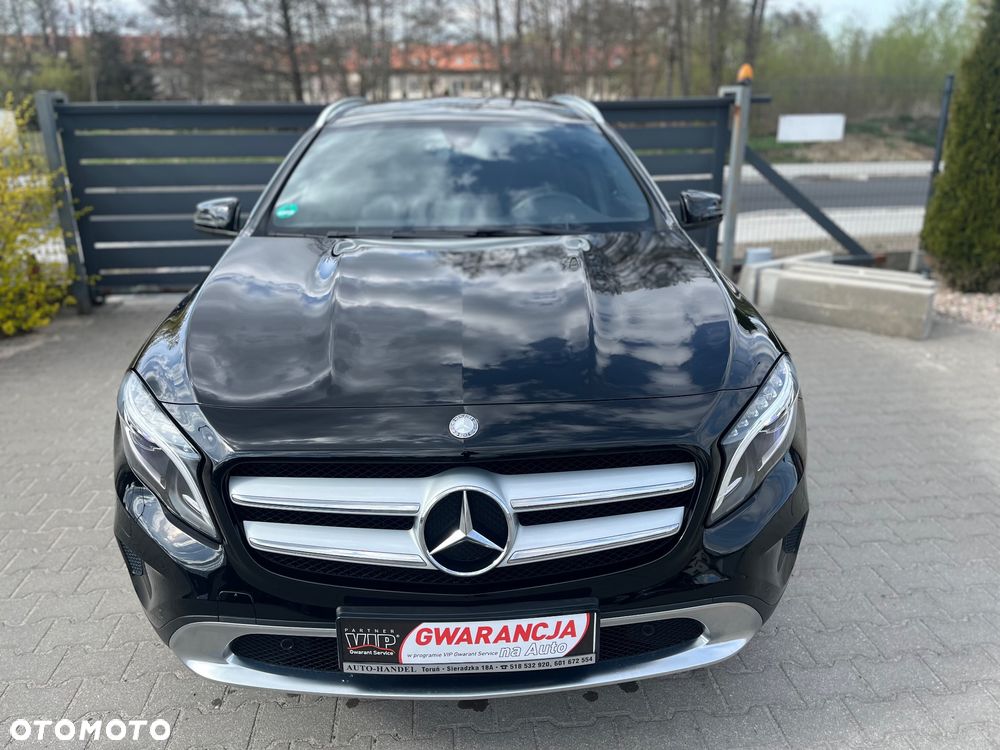 Mercedes-Benz GLA 200 Activity Edition - 11