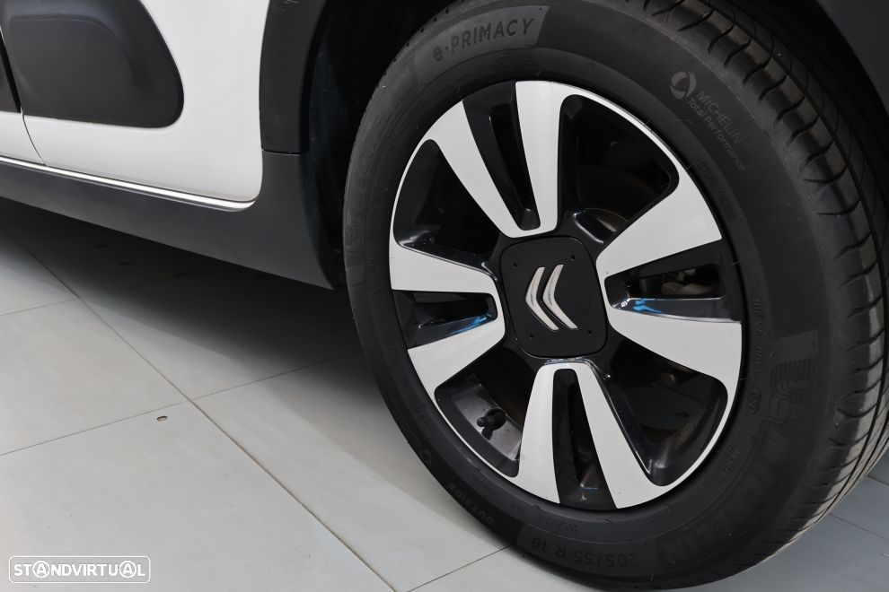 Citroën C3 1.2 PureTech Max EAT6 - 13