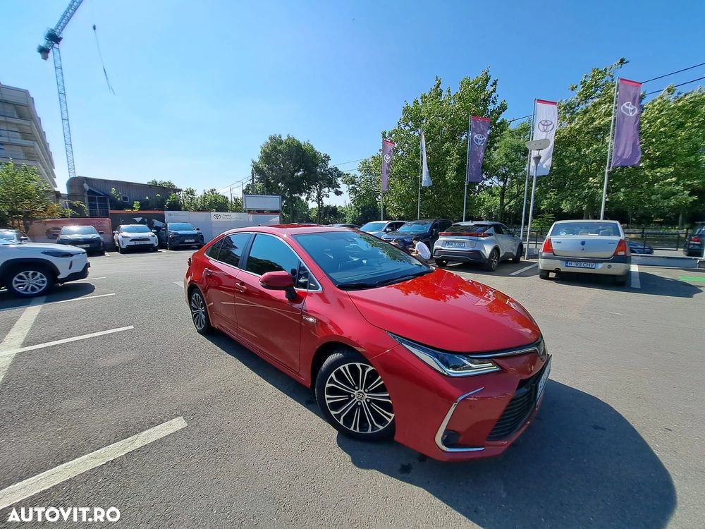 Toyota Corolla - 2