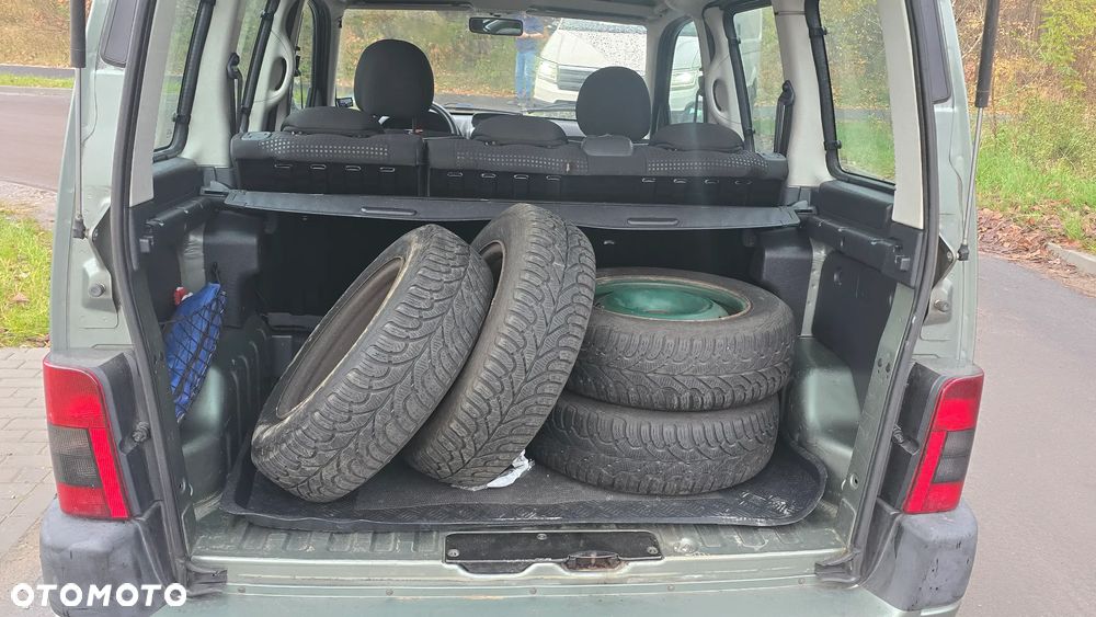 Peugeot Partner Kombi 75 Filou - 16