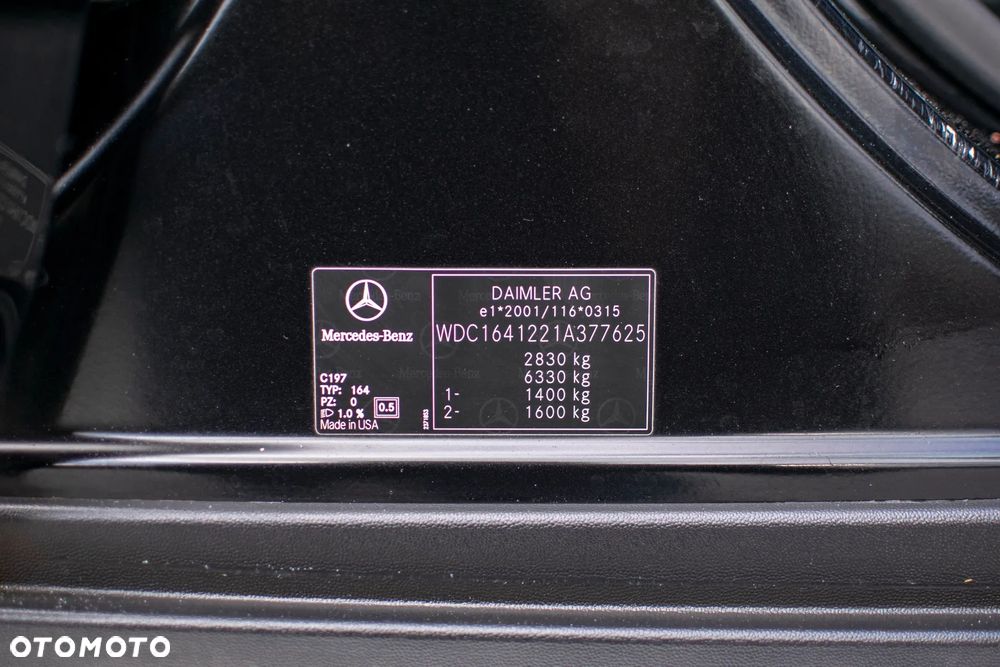 Mercedes-Benz ML 320 CDI 4Matic 7G-TRONIC DPF Edition 10 - 11