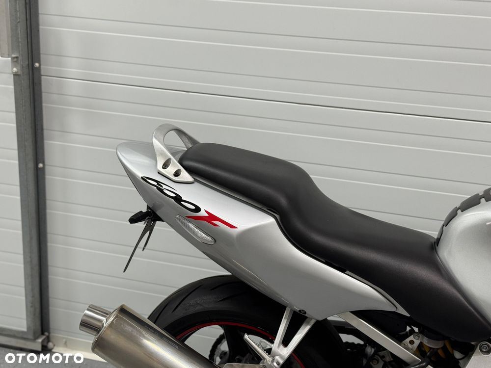 Honda CBR - 3