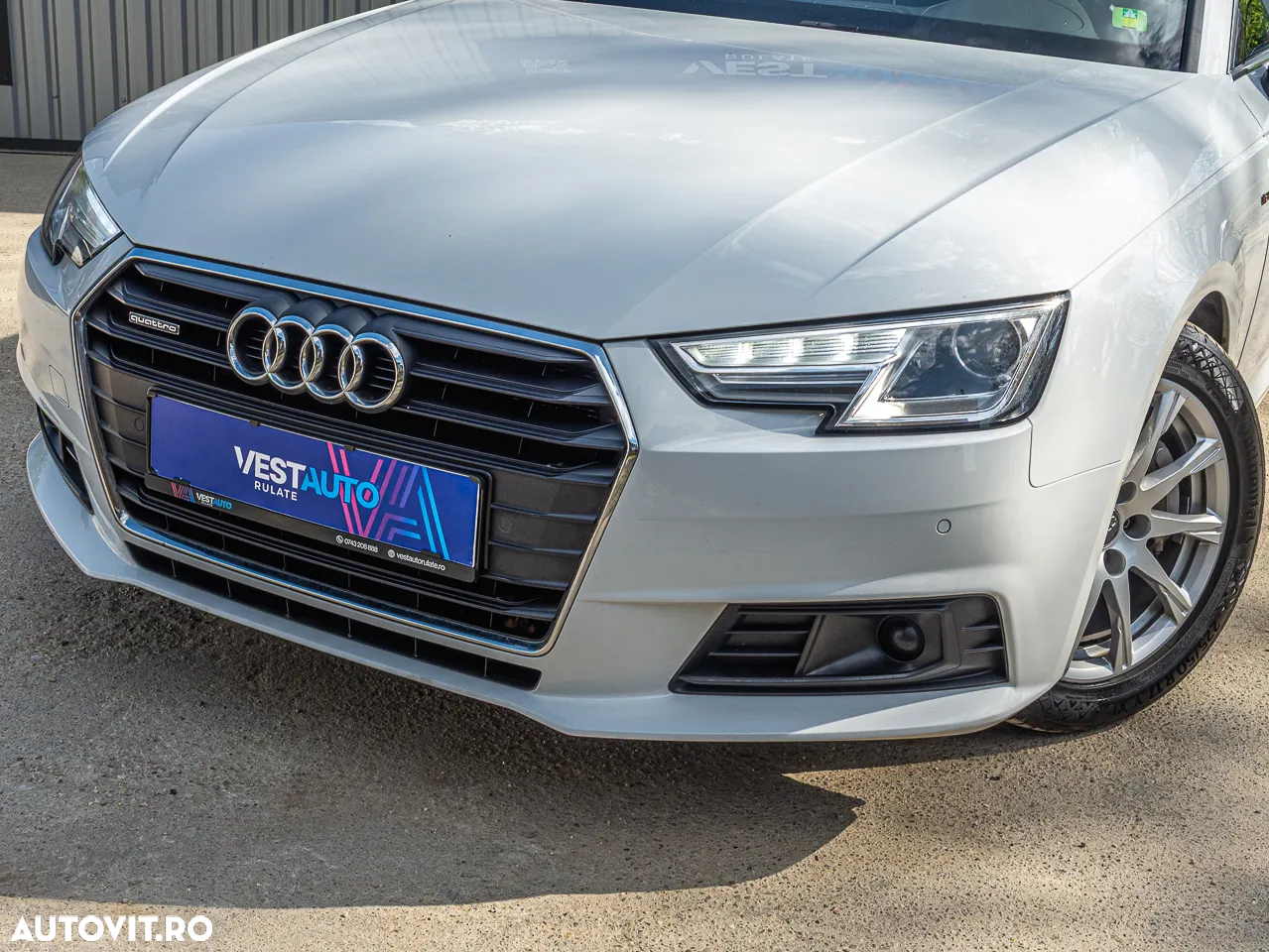 Audi A4 Avant 2.0 TDI quattro Stronic - 39