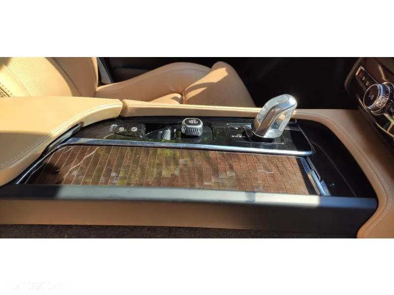 Volvo XC 90 T8 AWD Plug-In Hybrid Inscription 7os - 18
