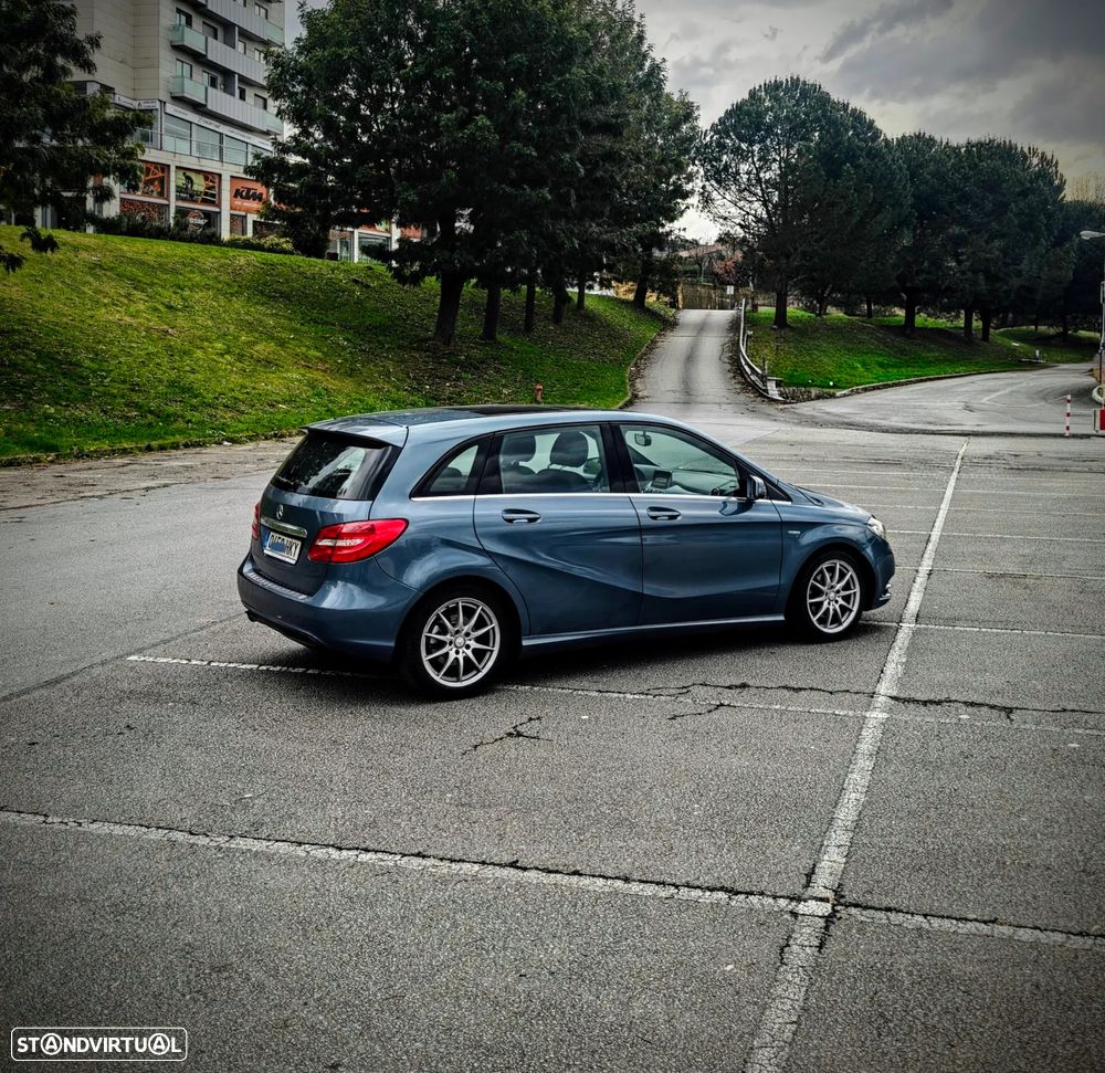 Mercedes-Benz B 200 CDI AMG Line Aut. - 3